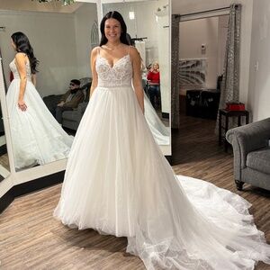 Maggie Sottero Wedding Dress – Size 14 – New/Unworn